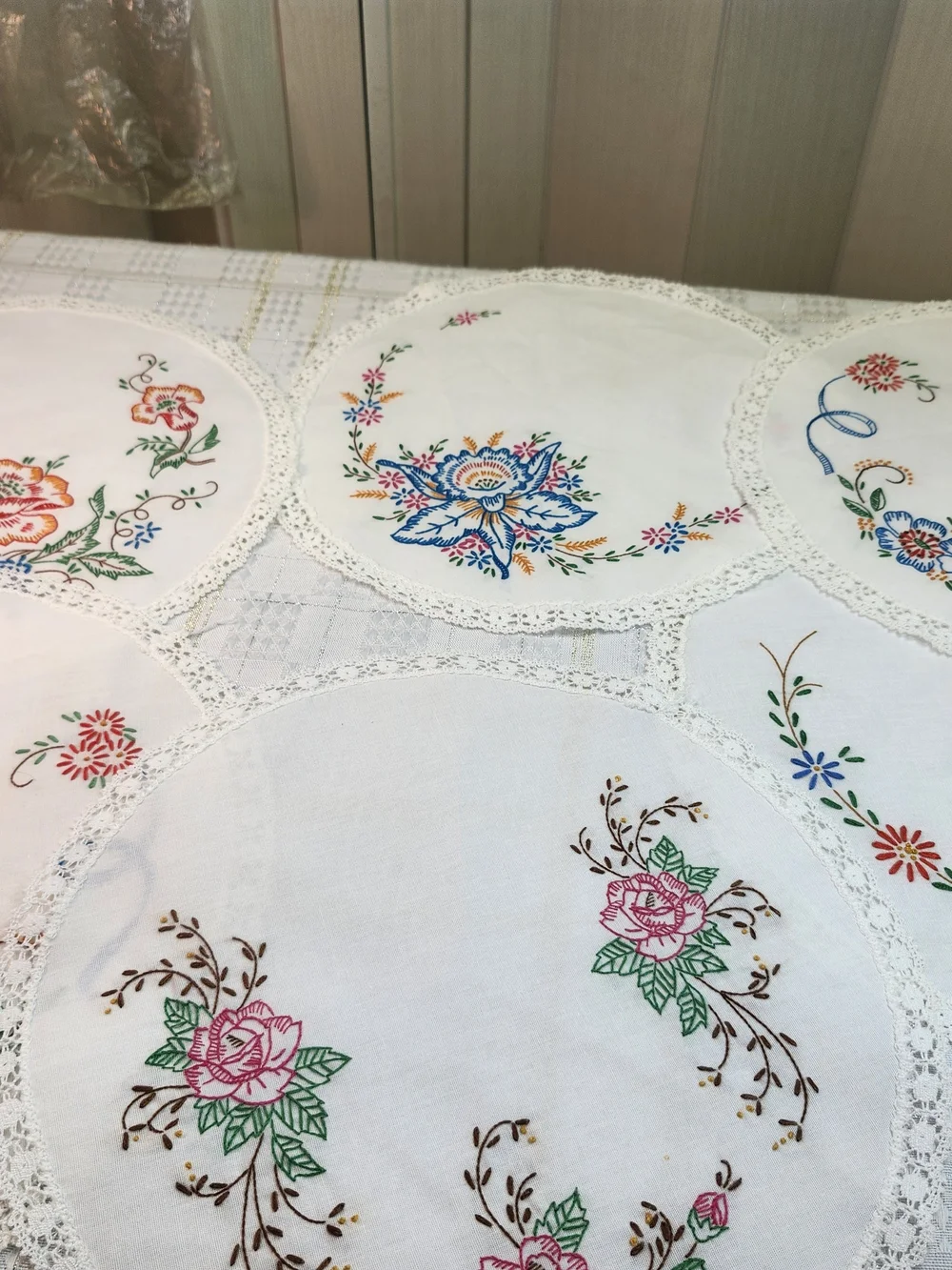 6 Hand-Embroidered Floral Round Wall Art - White with Multicolor Flowers